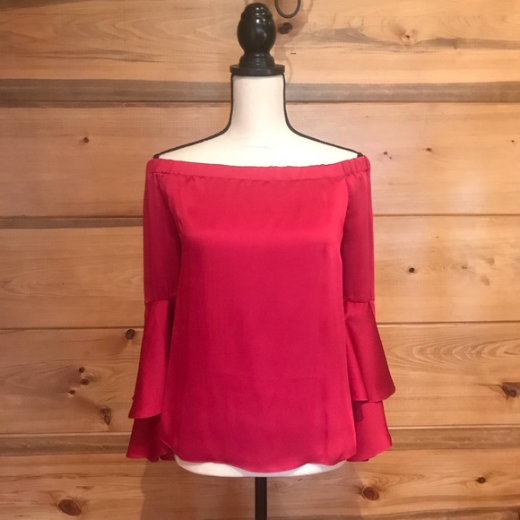 NWT Vince Camuto Off-Shoulder Blouse- Bell Sleeves - Picture 1 of 7
